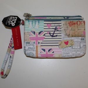 KELLY & KATIE Wristlet